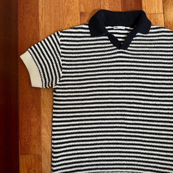 ZARA | Crochet striped knit polo with a polo collar and short sleeves size L - Picture 2 of 5